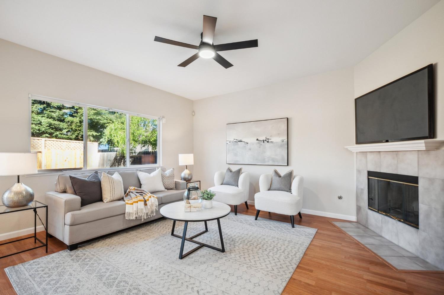 Detail Gallery Image 14 of 43 For 4321 Burr Ct, Tracy,  CA 95377 - 4 Beds | 2/1 Baths