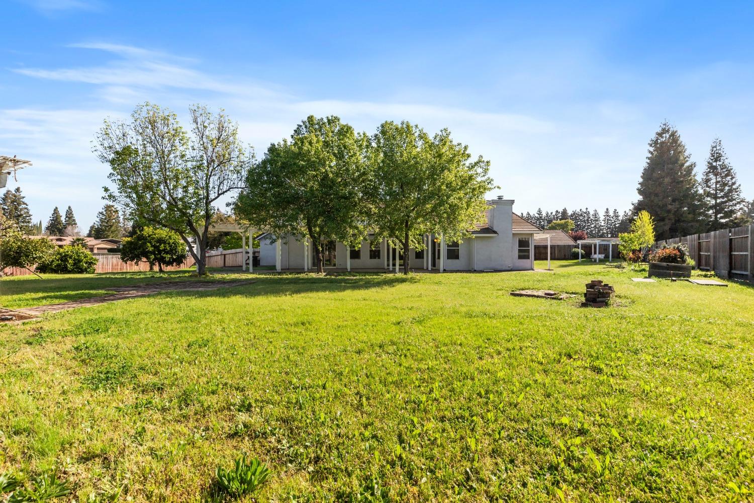 Detail Gallery Image 29 of 46 For 9701 Ranchwood Ct, Oakdale,  CA 95361 - 4 Beds | 2 Baths