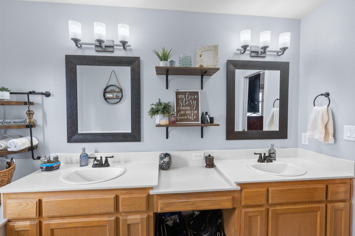 Detail Gallery Image 45 of 76 For 81 via Palermo, Gustine,  CA 95322 - 4 Beds | 3 Baths