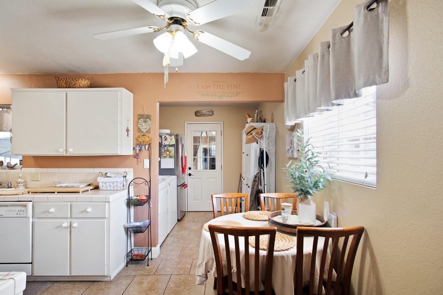 Detail Gallery Image 8 of 23 For 501 Montana Ave, Turlock,  CA 95380 - 2 Beds | 1 Baths