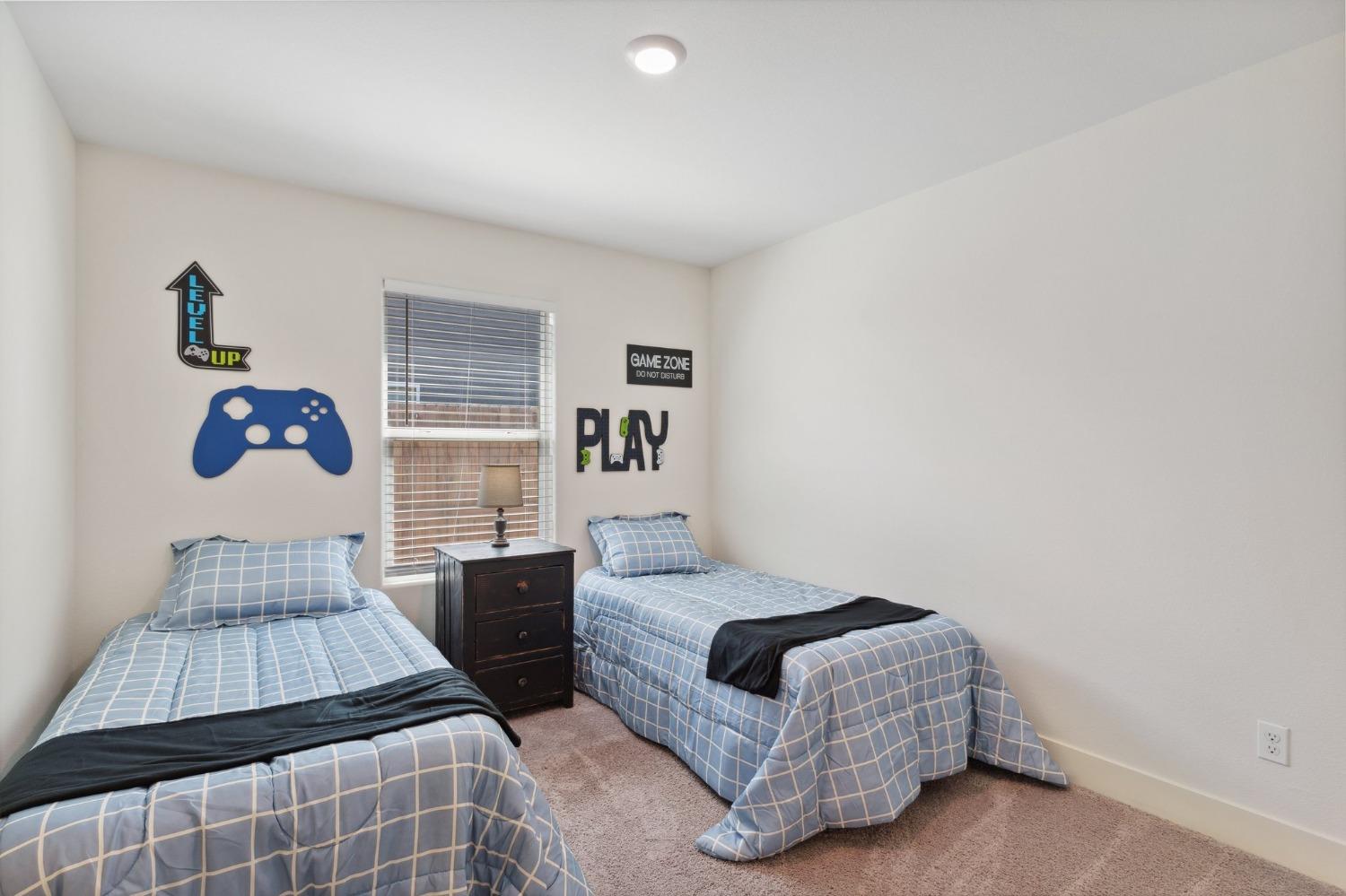 Detail Gallery Image 9 of 45 For 1953 Shasta Dr, Atwater,  CA 95301 - 4 Beds | 3 Baths