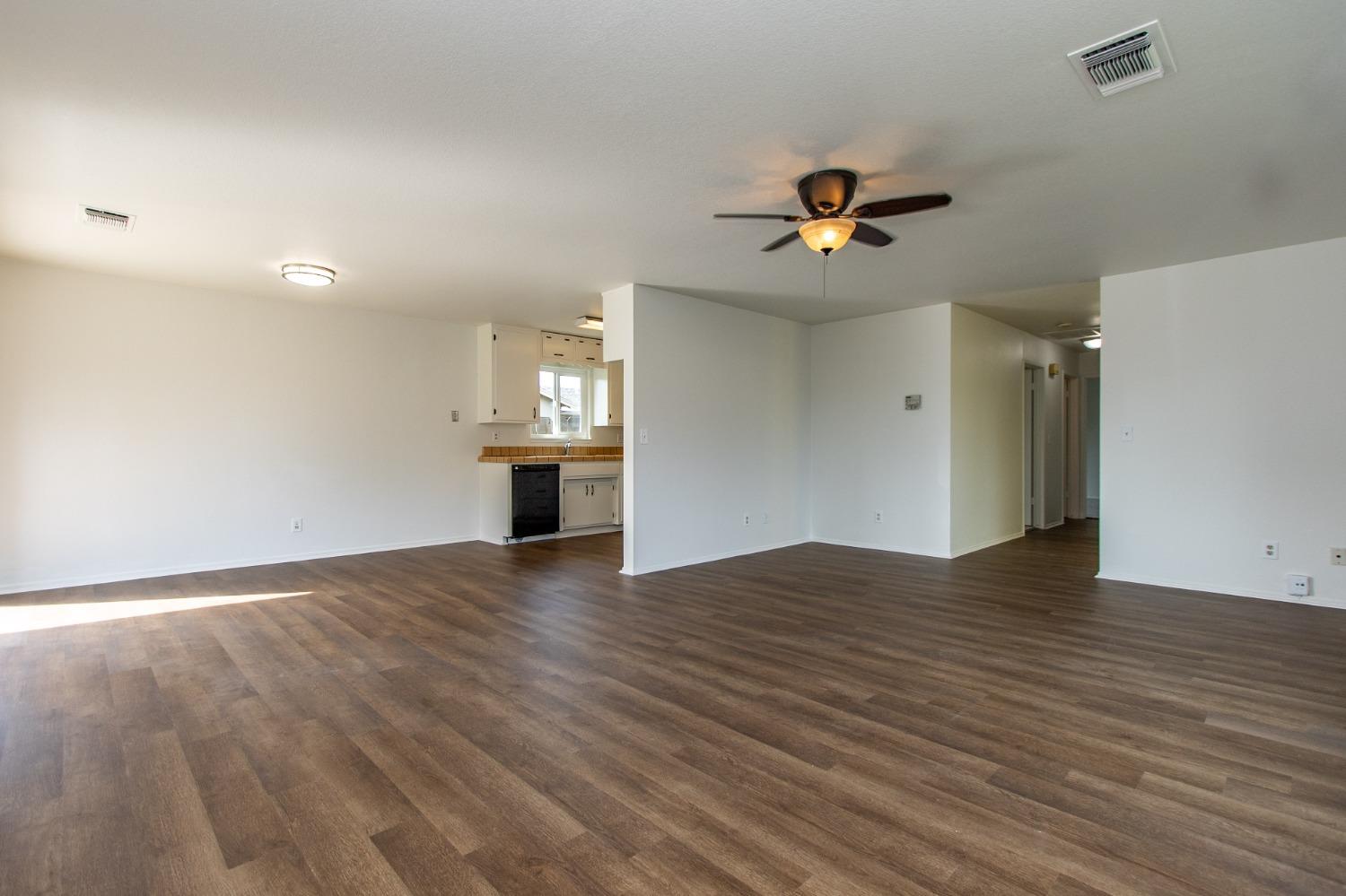 Detail Gallery Image 26 of 41 For 1860 Asbury Ct, Turlock,  CA 95382 - – Beds | – Baths