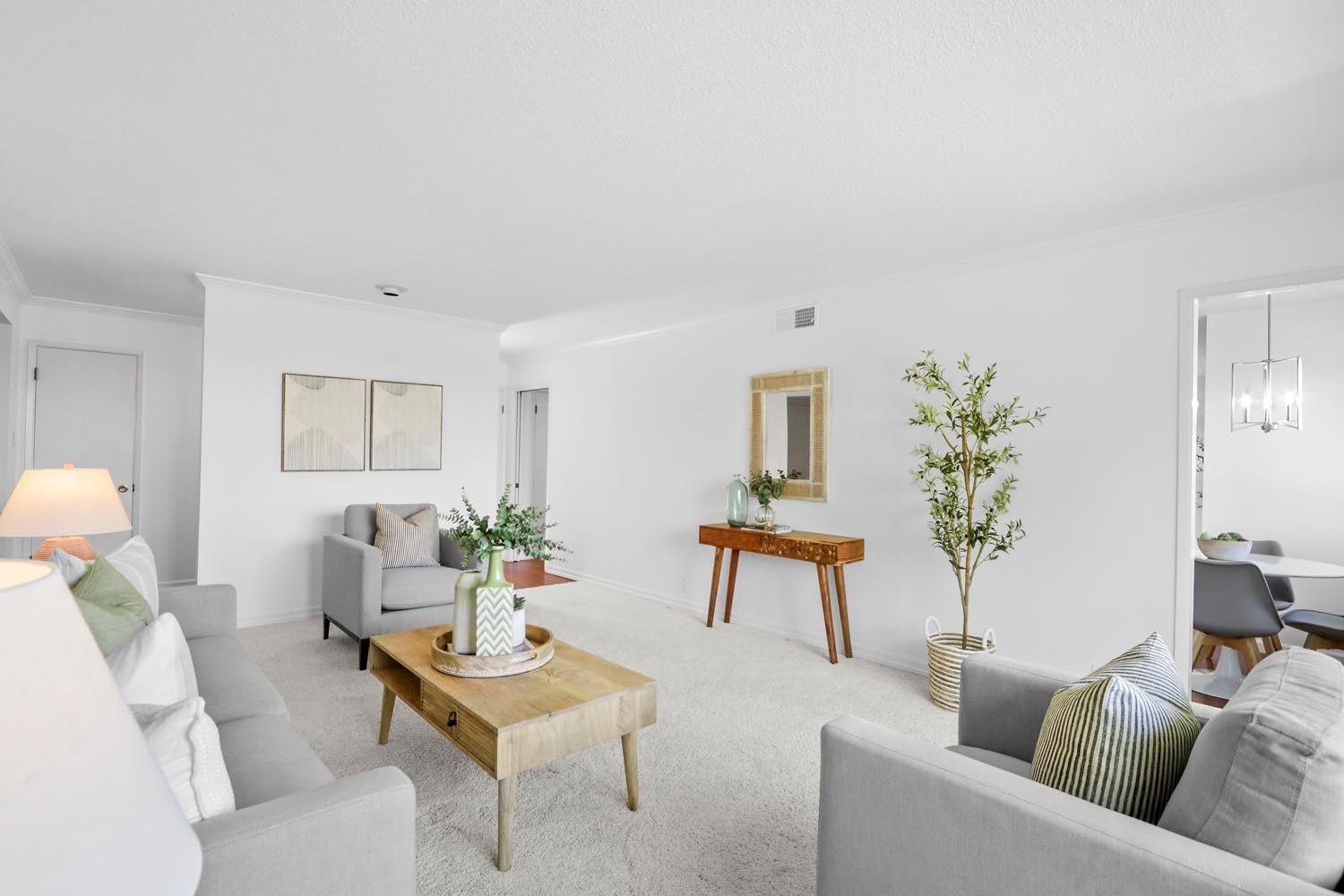Detail Gallery Image 11 of 52 For 6392 Gloria Dr, Sacramento,  CA 95831 - 3 Beds | 2 Baths