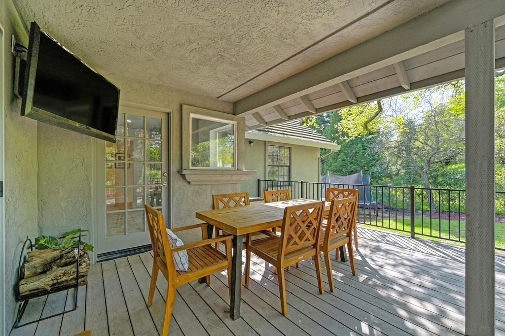 Detail Gallery Image 48 of 61 For 6616 via De Robles Dr, Rancho Murieta,  CA 95683 - 4 Beds | 3 Baths