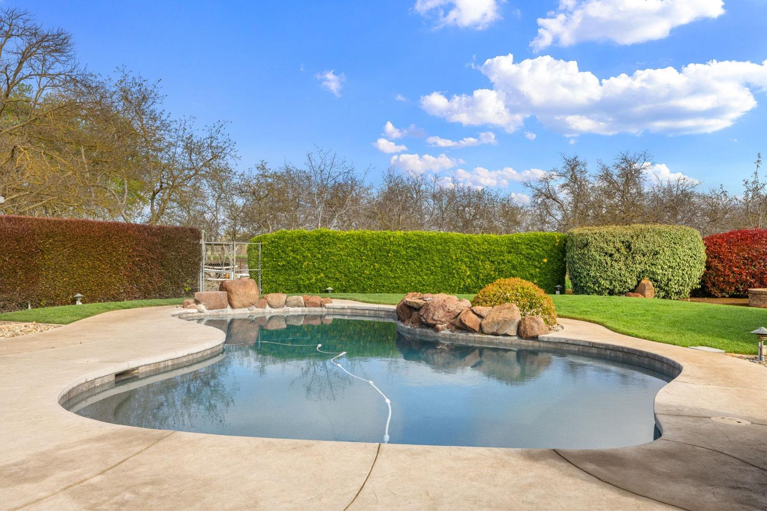 Detail Gallery Image 46 of 61 For 19909 E Comstock Road, Linden,  CA 95236 - 3 Beds | 3 Baths