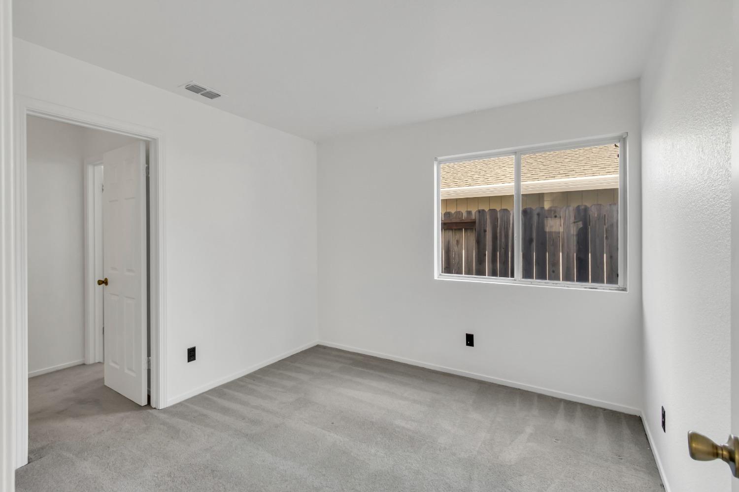 Detail Gallery Image 20 of 36 For 3729 Black Eagle Dr, Antelope,  CA 95843 - 4 Beds | 2 Baths