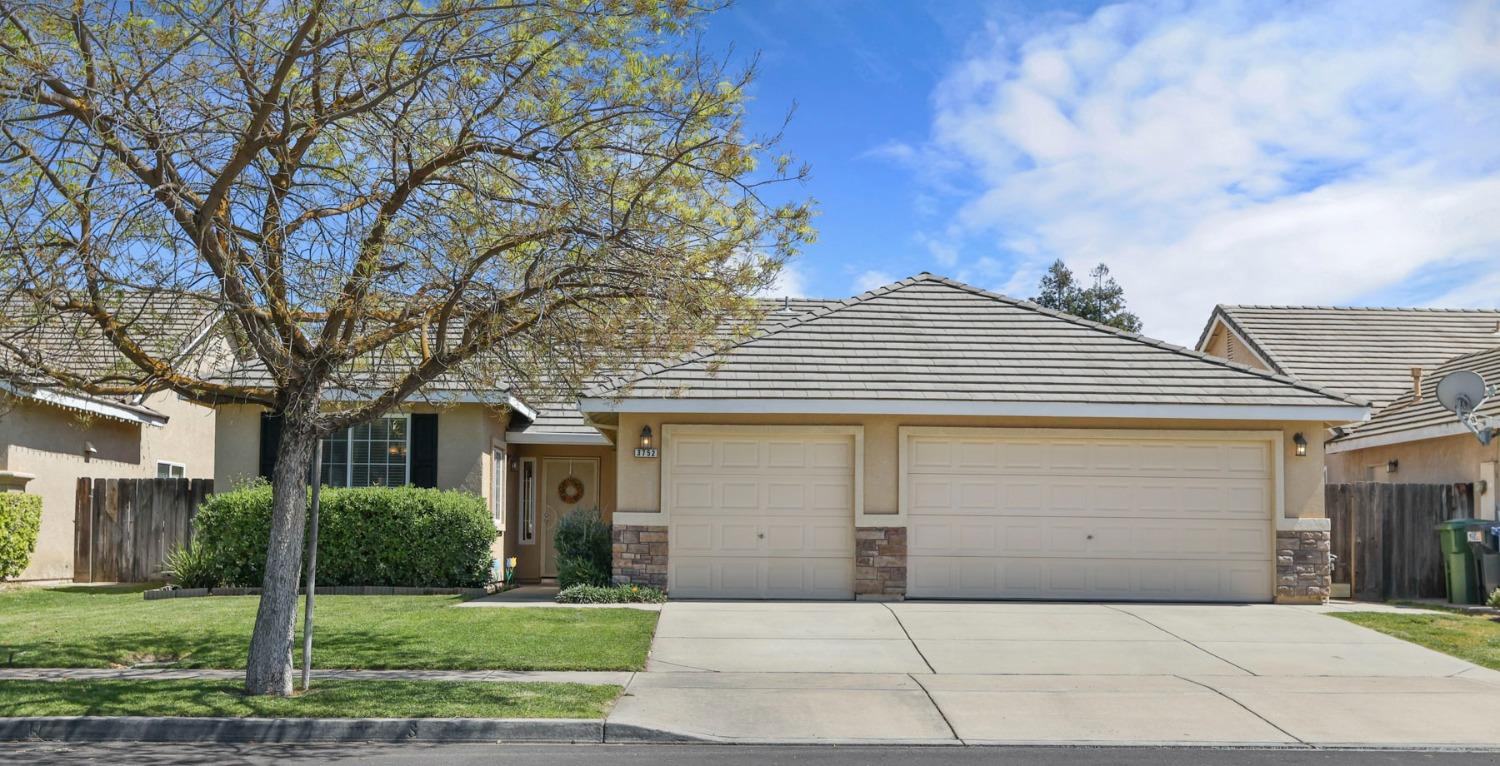 Detail Gallery Image 2 of 34 For 3752 Mountain View Rd, Turlock,  CA 95382 - 4 Beds | 2 Baths