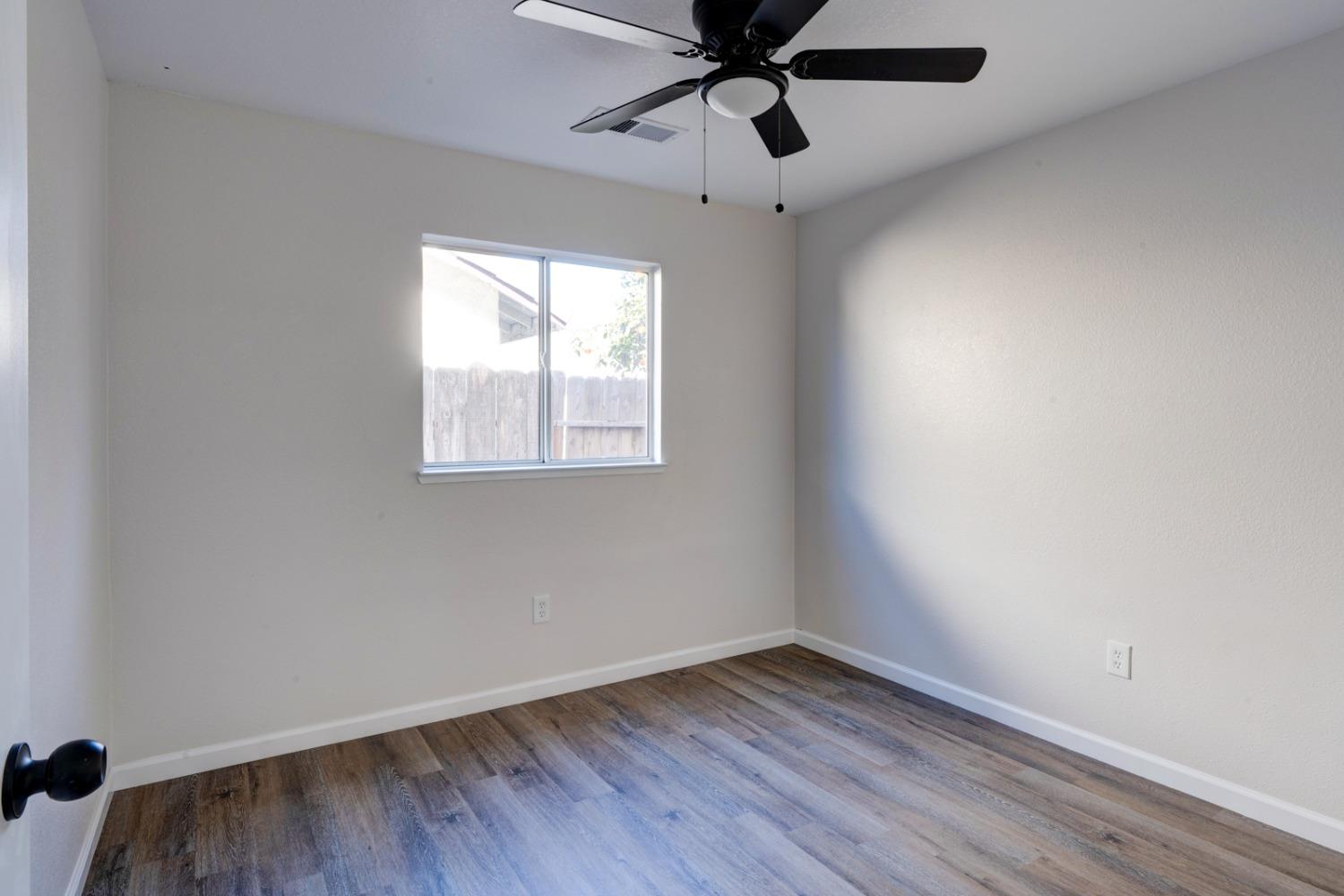 Detail Gallery Image 18 of 40 For 2717 Cowden Ave, Merced,  CA 95348 - 3 Beds | 2 Baths