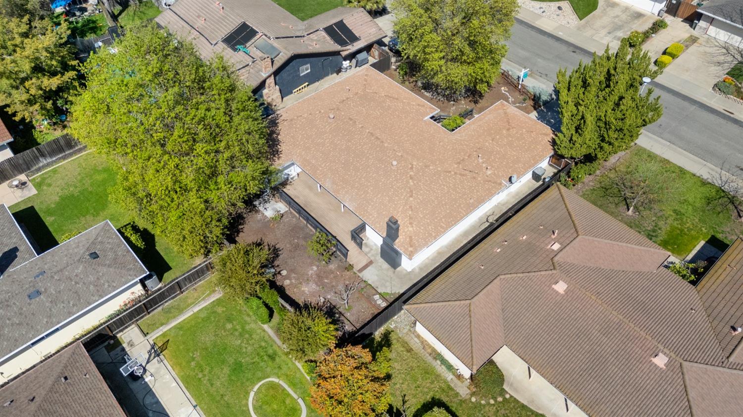 Detail Gallery Image 45 of 46 For 7382 Alma Vista Way, Sacramento,  CA 95831 - 4 Beds | 2/1 Baths