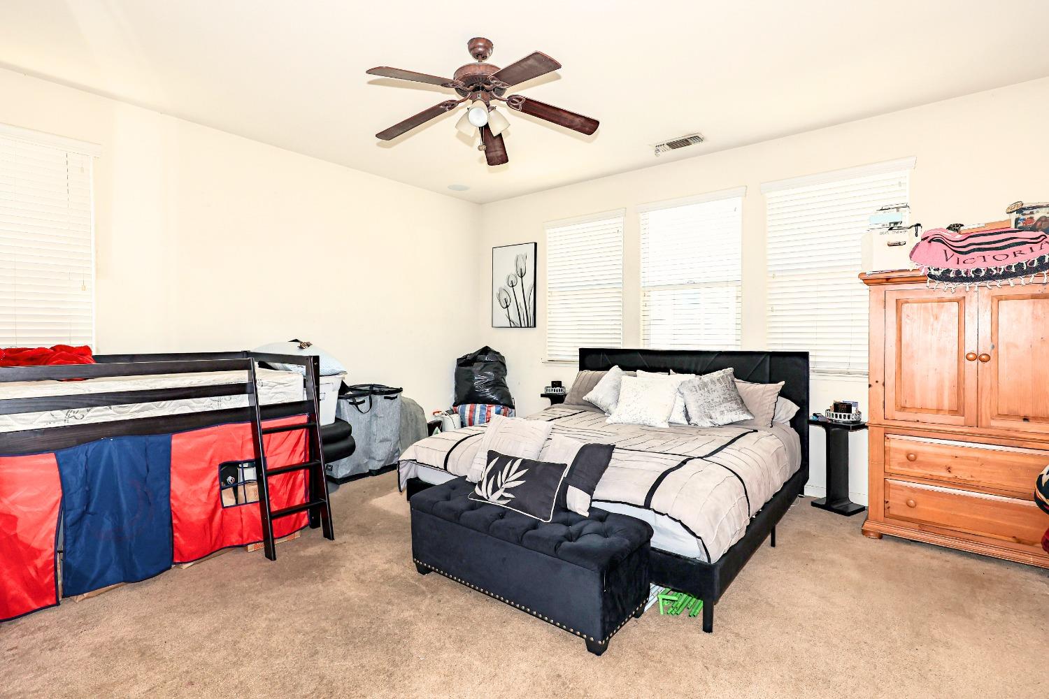 Detail Gallery Image 23 of 28 For 17385 Stone Celler Way, Lathrop,  CA 95330 - 4 Beds | 3 Baths