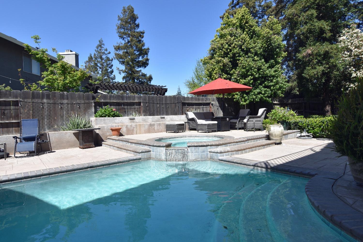 Detail Gallery Image 53 of 62 For 1945 Foxtail Ct, Turlock,  CA 95382 - 4 Beds | 3/1 Baths
