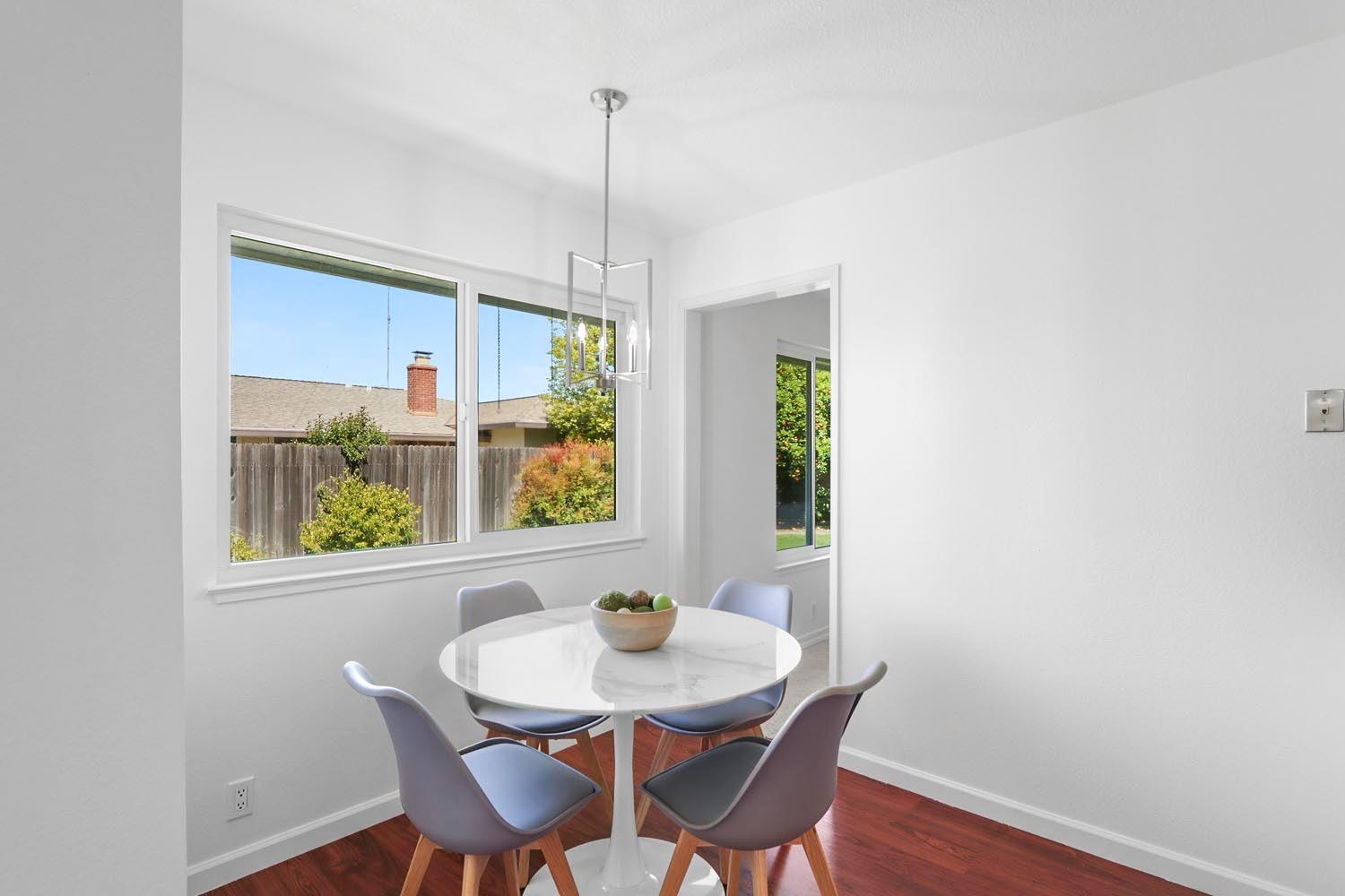 Detail Gallery Image 25 of 52 For 6392 Gloria Dr, Sacramento,  CA 95831 - 3 Beds | 2 Baths