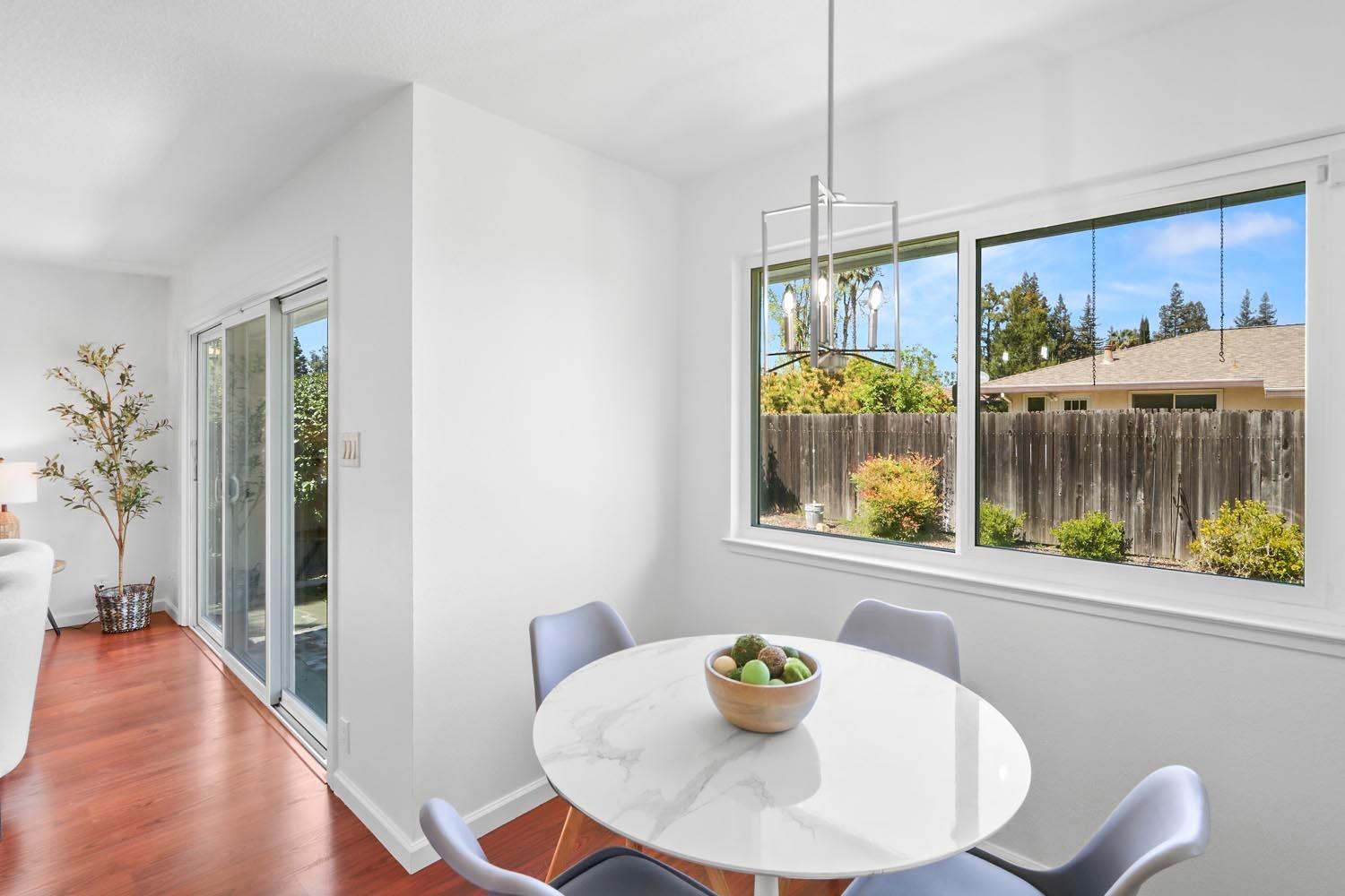 Detail Gallery Image 26 of 52 For 6392 Gloria Dr, Sacramento,  CA 95831 - 3 Beds | 2 Baths