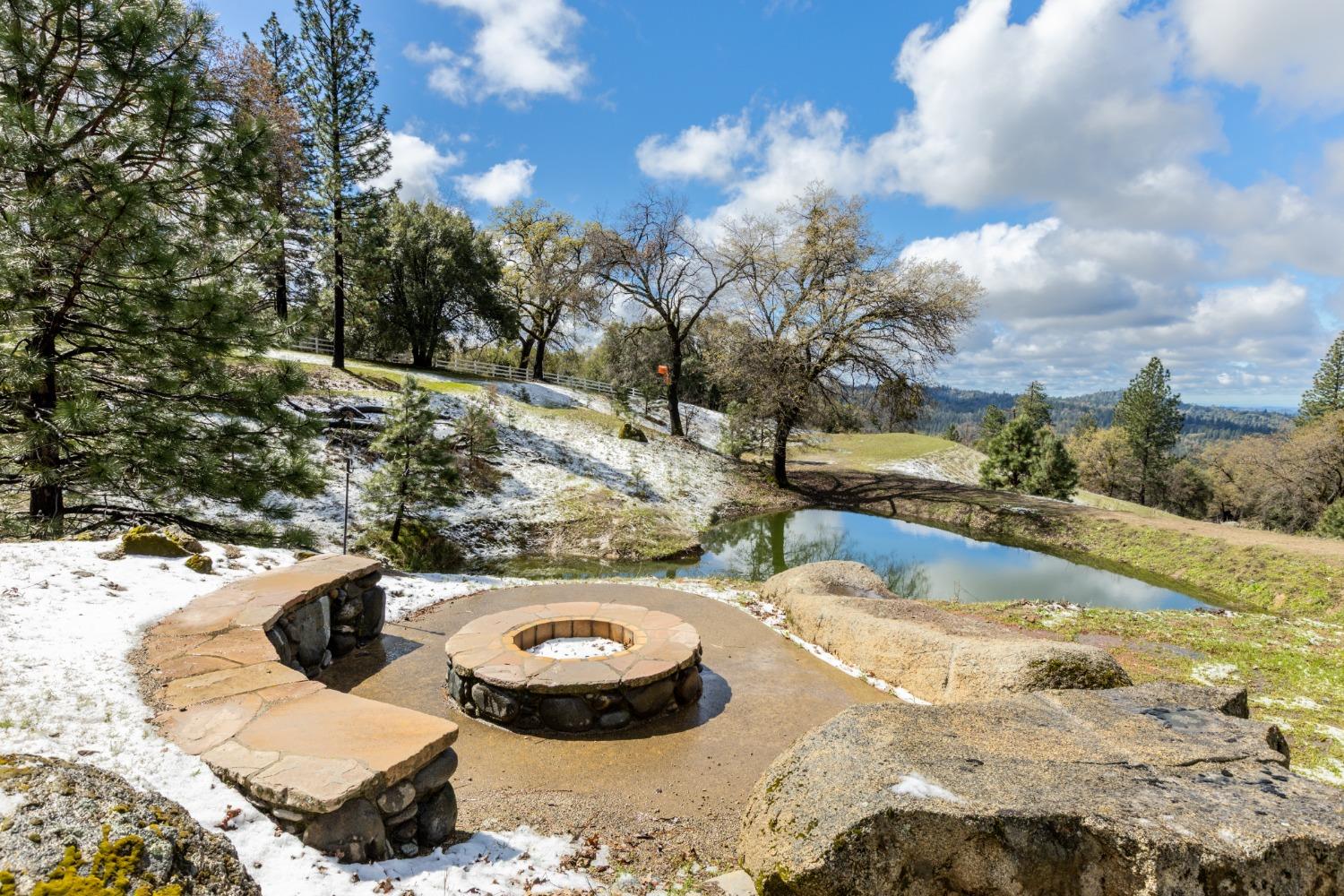 Stephanie Court, Somerset, California image 30