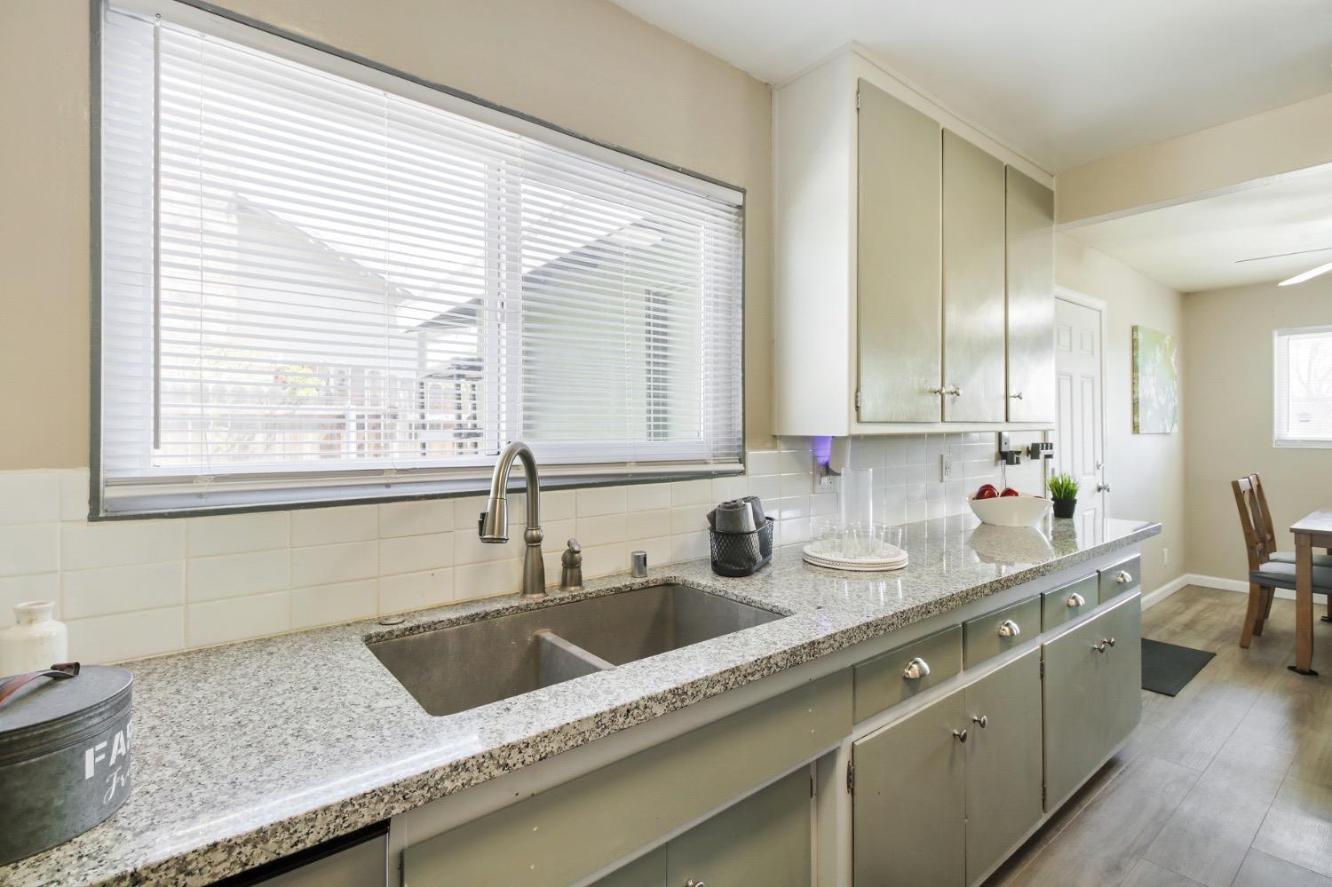 Detail Gallery Image 12 of 41 For 3401 Davidson Dr, Antelope,  CA 95843 - 3 Beds | 1 Baths