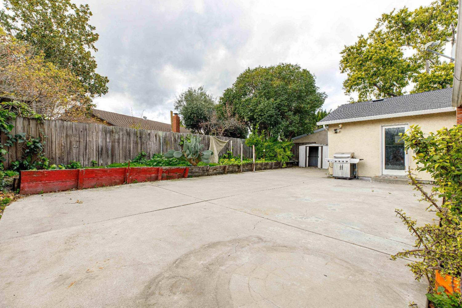 Detail Gallery Image 26 of 40 For 358 Conestoga Way, San Jose,  CA 95123 - 4 Beds | 2 Baths