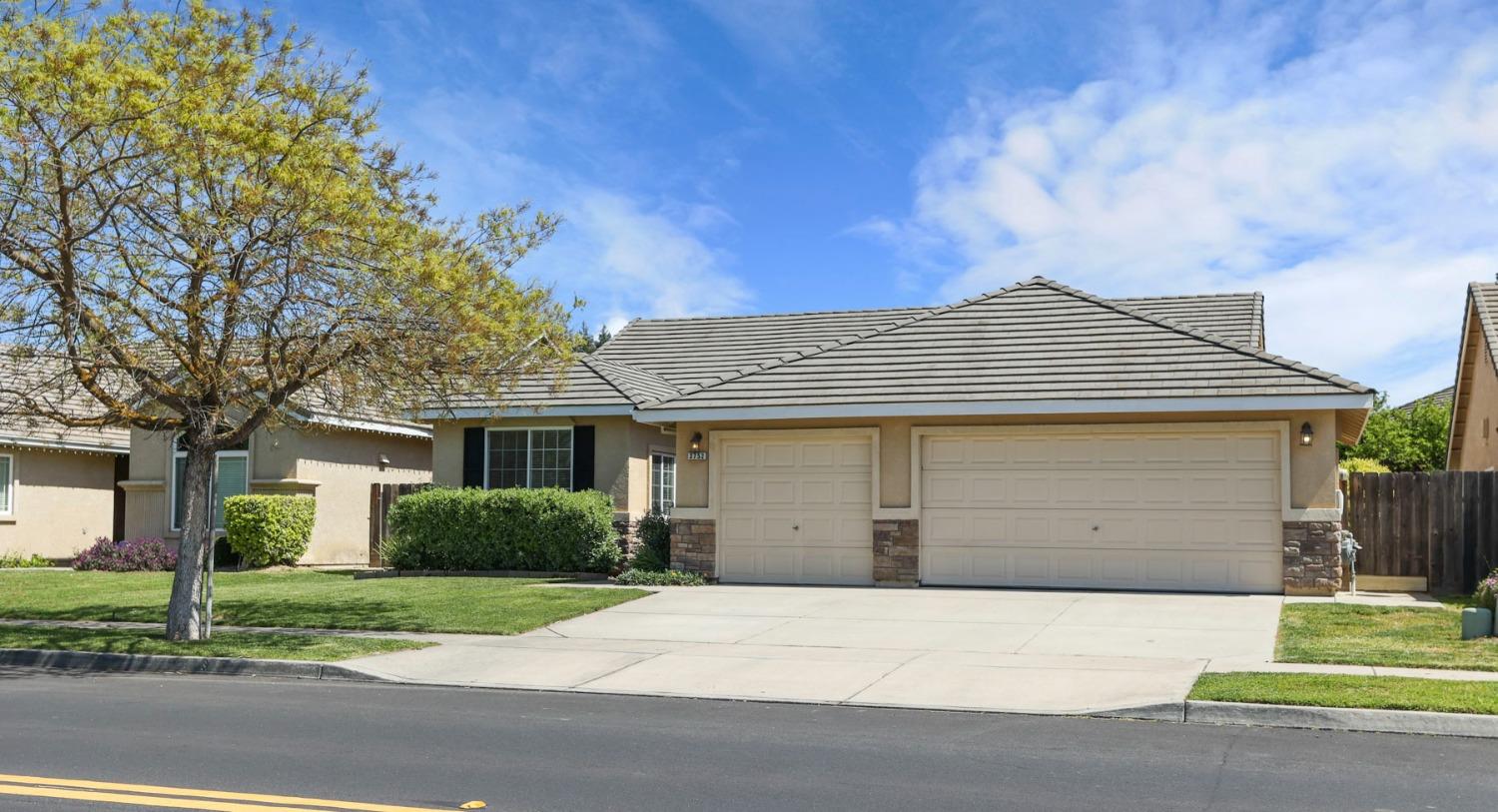 Detail Gallery Image 3 of 34 For 3752 Mountain View Rd, Turlock,  CA 95382 - 4 Beds | 2 Baths