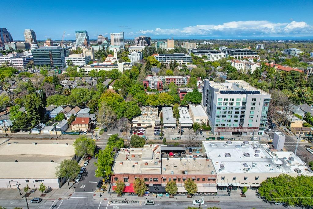 Detail Gallery Image 33 of 34 For 1725 14th St #208,  Sacramento,  CA 95811 - 1 Beds | 1 Baths
