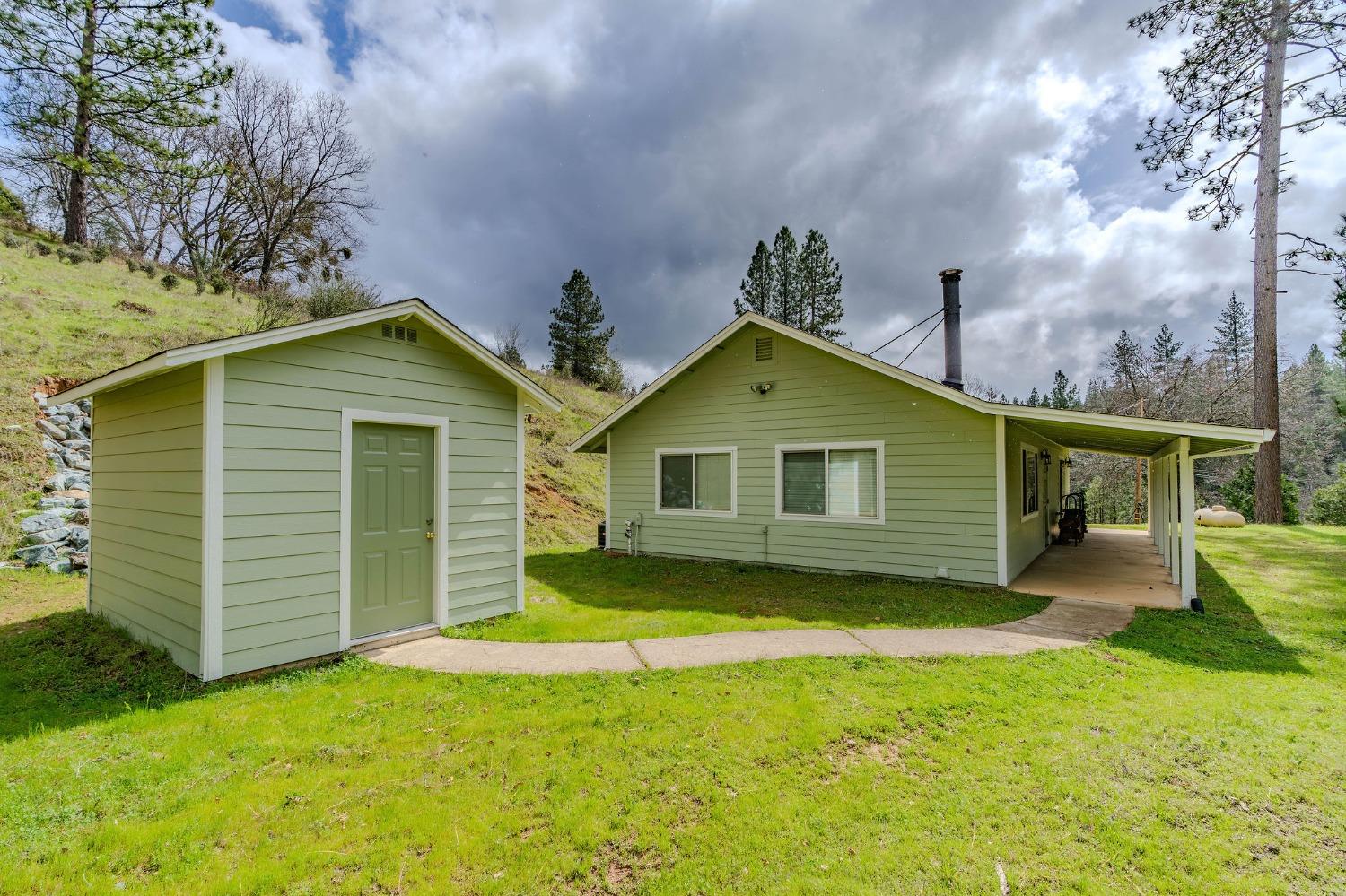 Detail Gallery Image 9 of 48 For 21655 Highway 26, West Point,  CA 95255 - 2 Beds | 1 Baths