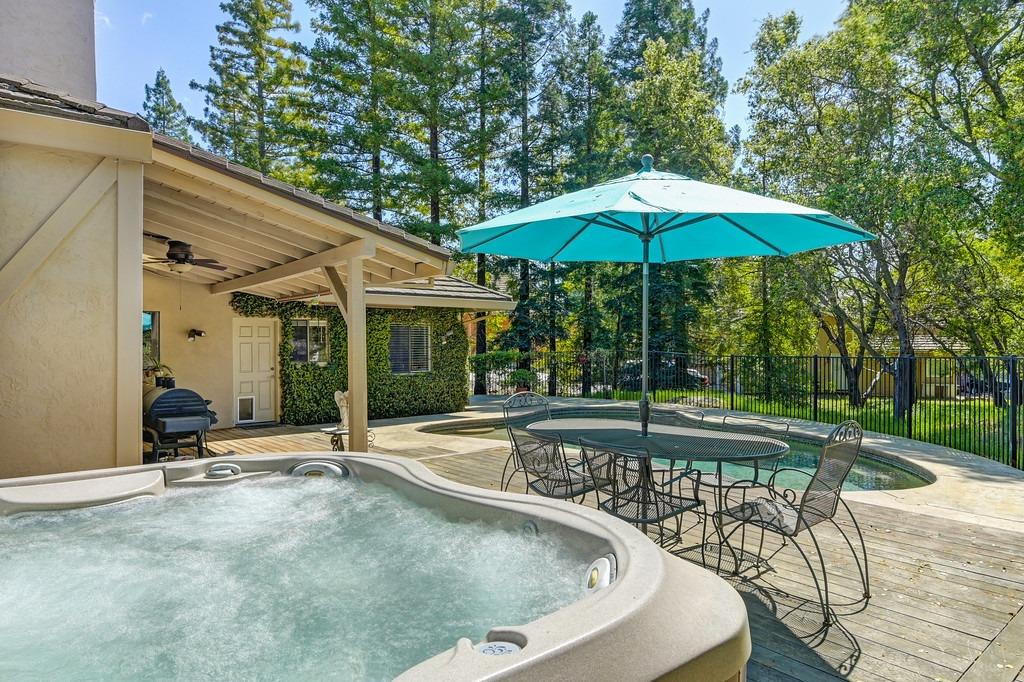 Detail Gallery Image 39 of 51 For 6542 via Sereno, Rancho Murieta,  CA 95683 - 4 Beds | 3 Baths