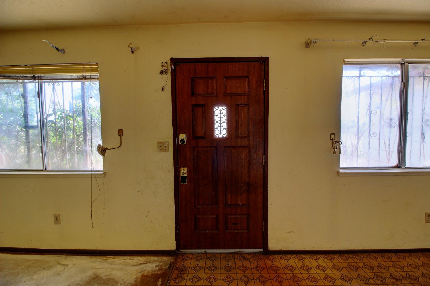 Hickory Avenue, Livingston, California image 8