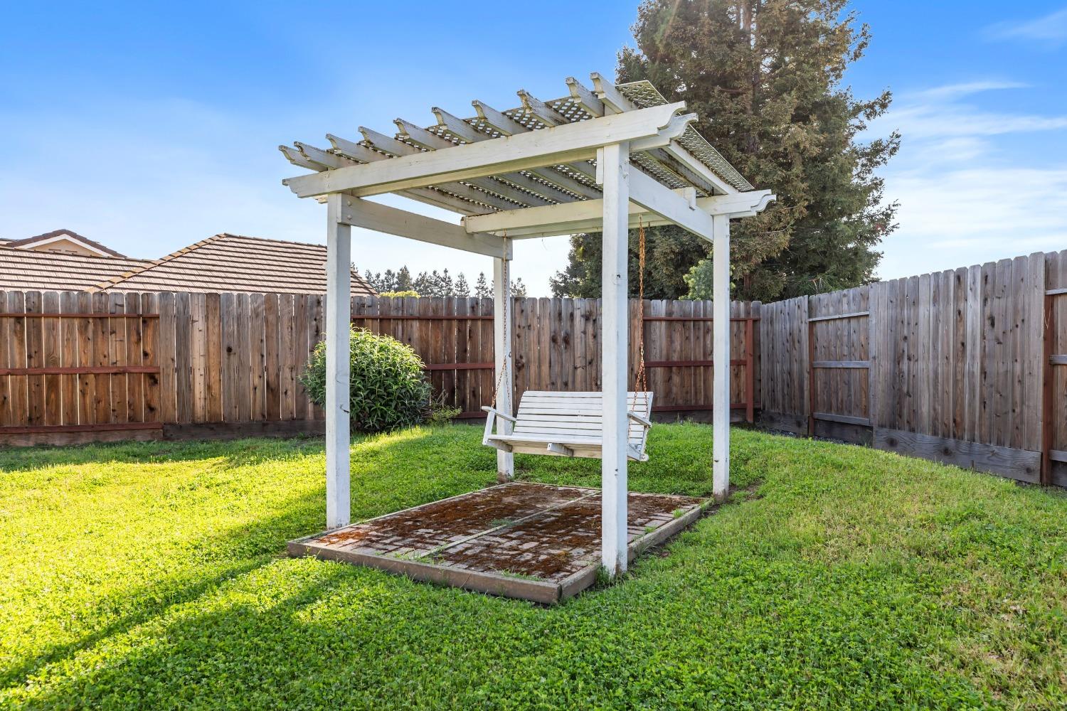 Detail Gallery Image 34 of 46 For 9701 Ranchwood Ct, Oakdale,  CA 95361 - 4 Beds | 2 Baths