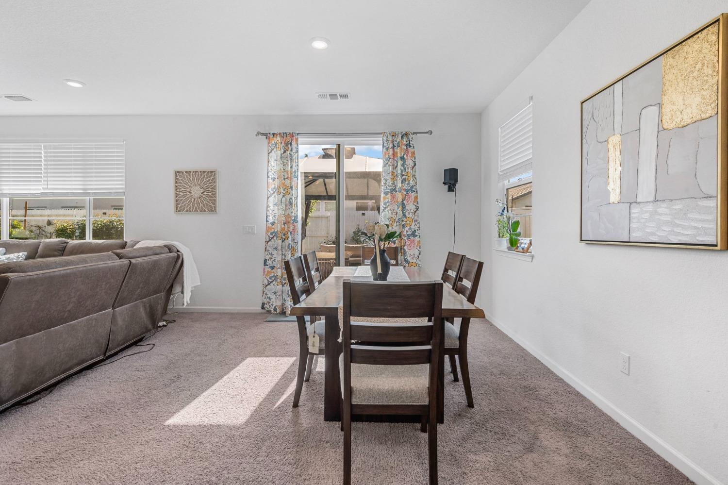 Detail Gallery Image 20 of 38 For 15316 Barbara Terry Blvd, Lathrop,  CA 95330 - 4 Beds | 2 Baths