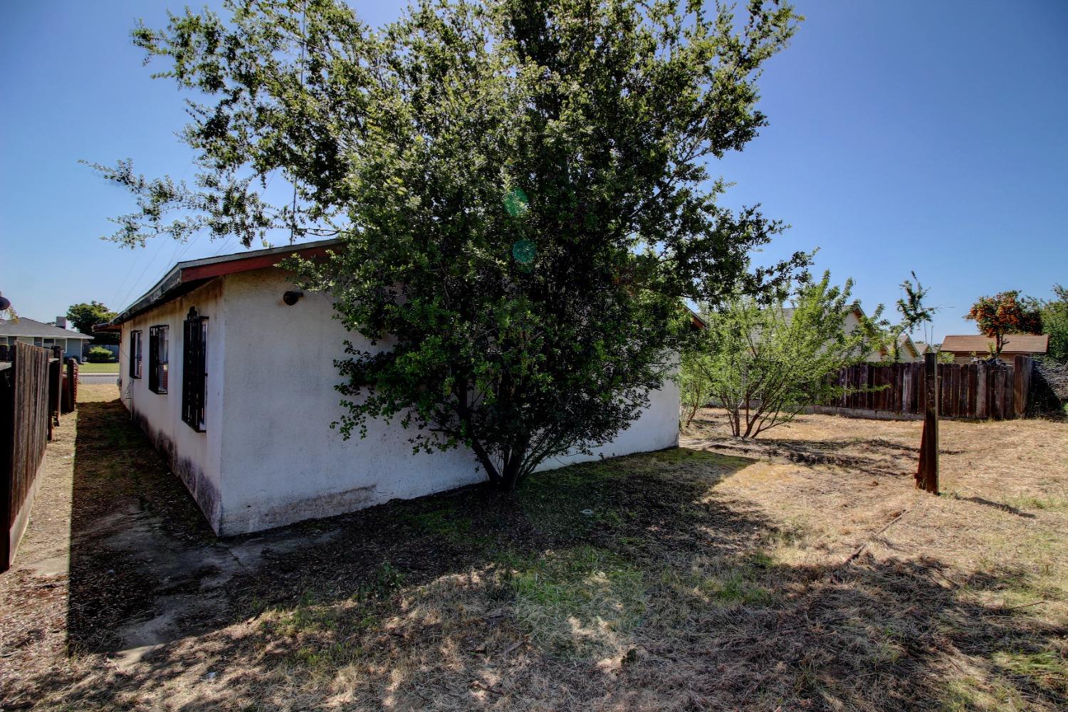 Hickory Avenue, Livingston, California image 33