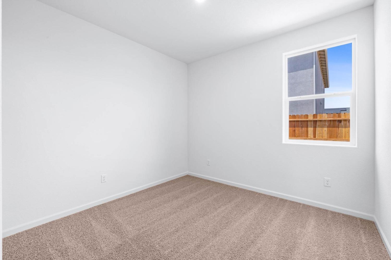 Detail Gallery Image 11 of 12 For 6361 Hogan Way, Linda,  CA 95901 - 4 Beds | 2 Baths
