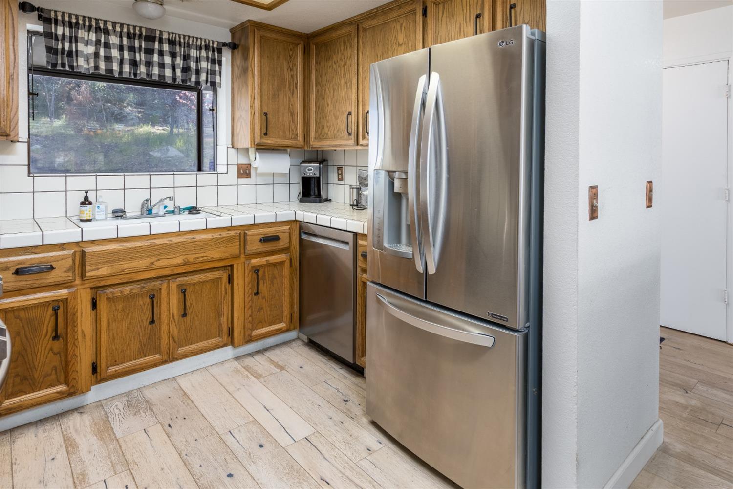 Detail Gallery Image 9 of 30 For 6586 Cuprite Rd, El Dorado,  CA 95623 - 3 Beds | 2 Baths