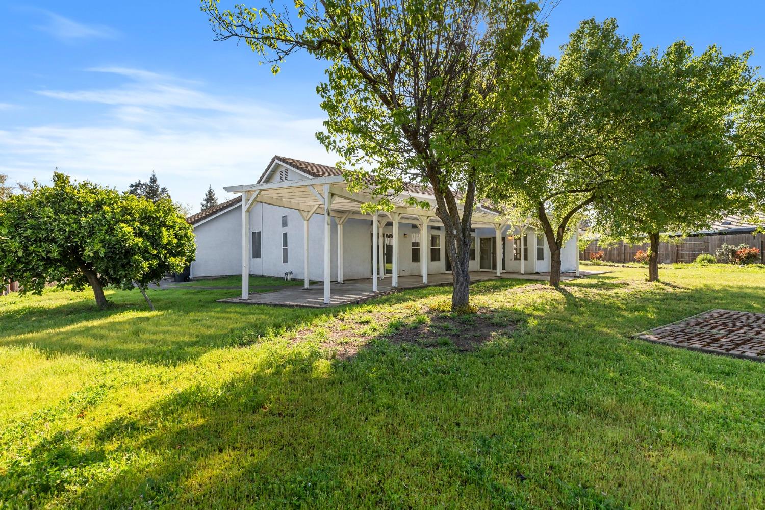 Detail Gallery Image 30 of 46 For 9701 Ranchwood Ct, Oakdale,  CA 95361 - 4 Beds | 2 Baths