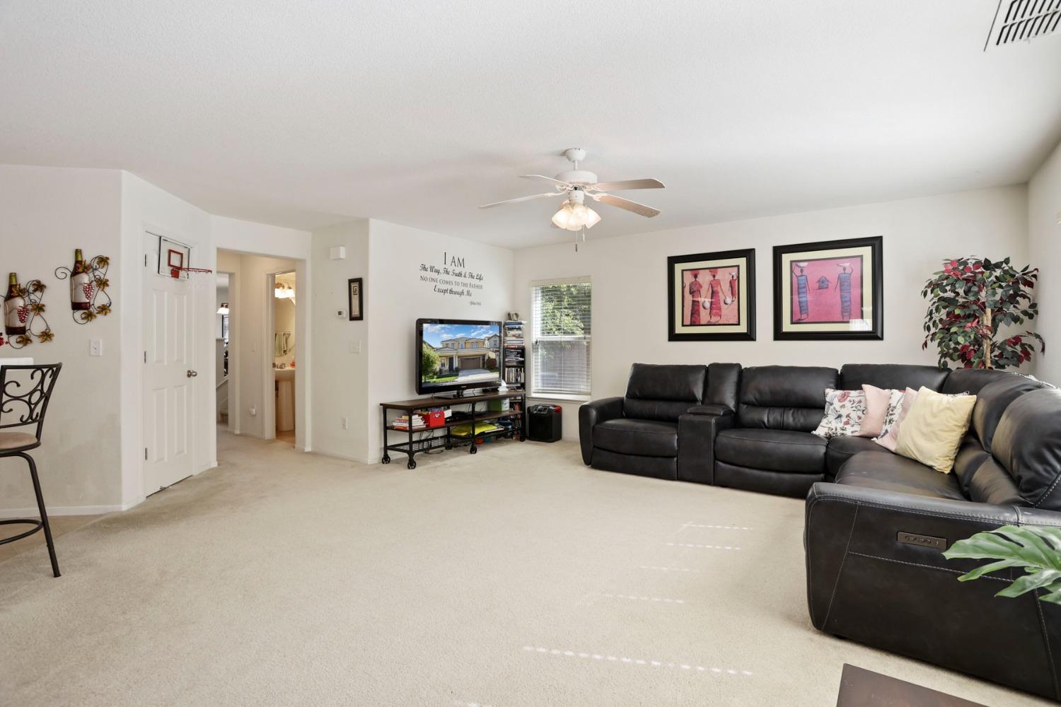 Detail Gallery Image 15 of 42 For 362 Craftsman Dr, Lathrop,  CA 95330 - 4 Beds | 2/1 Baths