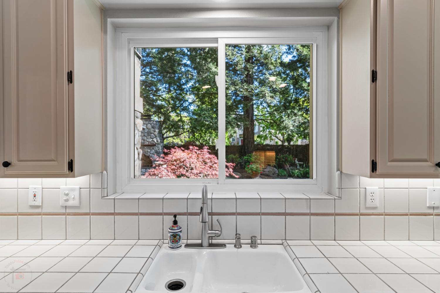 Detail Gallery Image 29 of 84 For 4583 Pine Valley Cir, Stockton,  CA 95219 - 5 Beds | 4 Baths