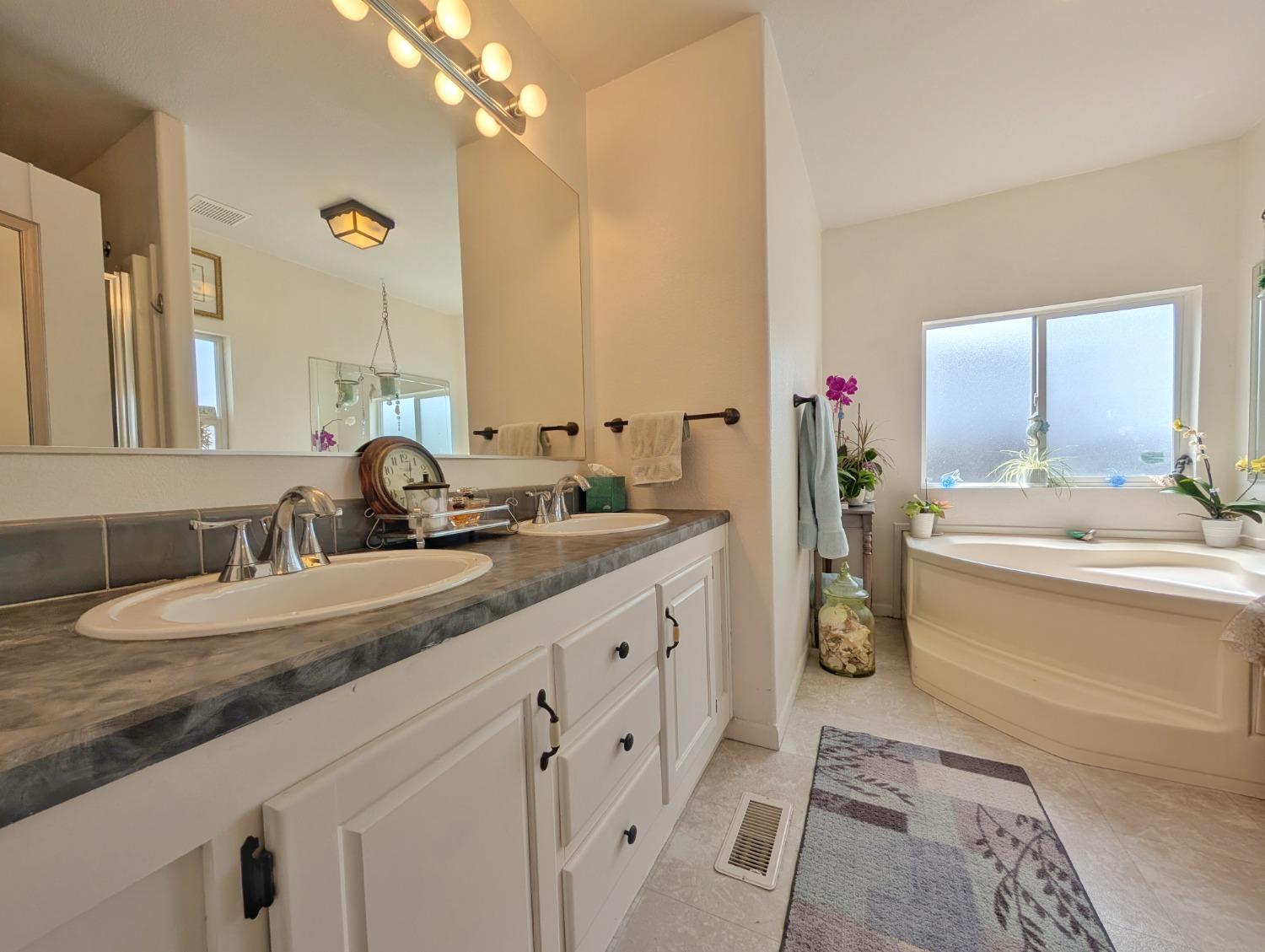 Detail Gallery Image 26 of 63 For 5829 W Park Dr, Ione,  CA 95640 - 2 Beds | 2 Baths