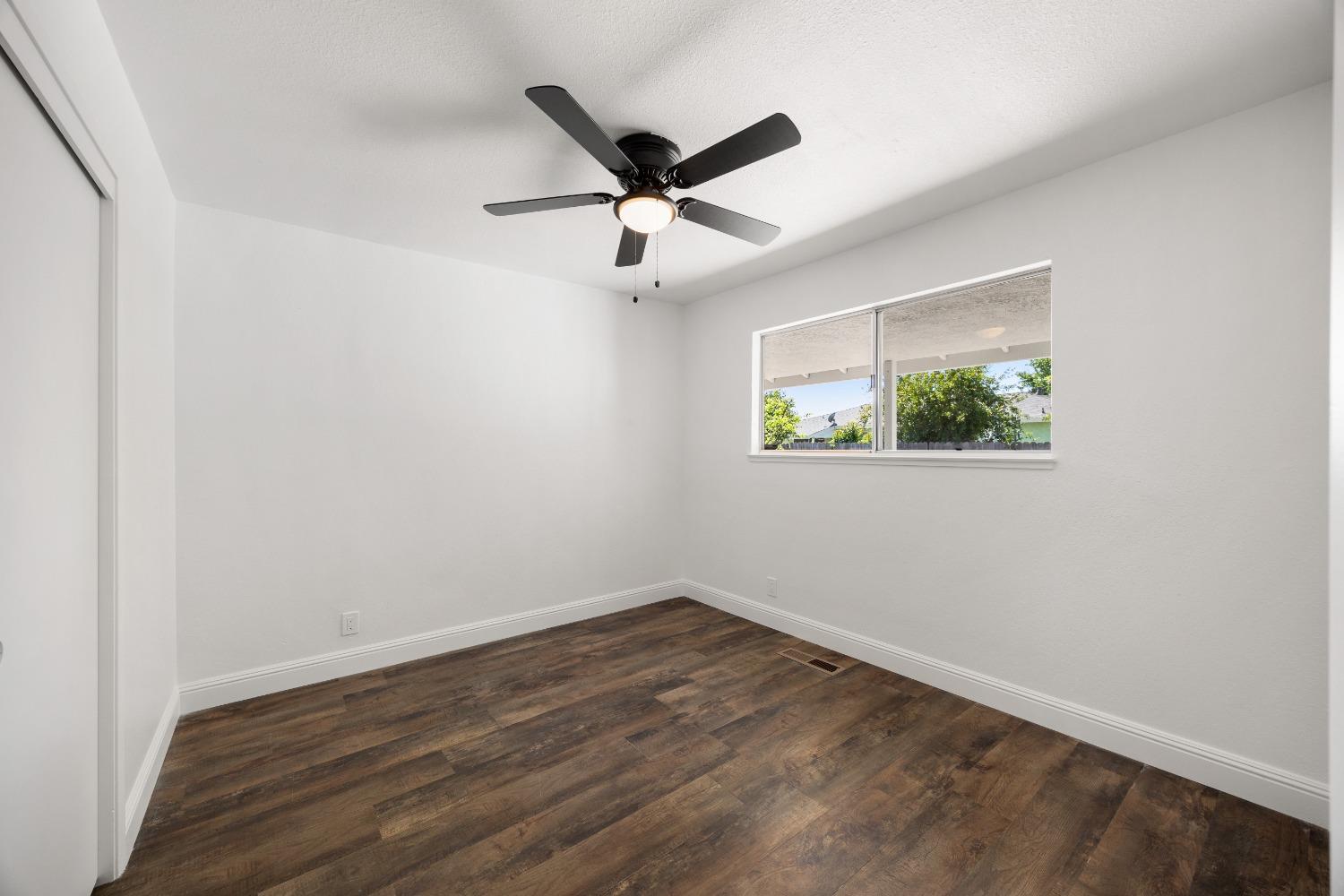 Detail Gallery Image 28 of 46 For 7382 Alma Vista Way, Sacramento,  CA 95831 - 4 Beds | 2/1 Baths