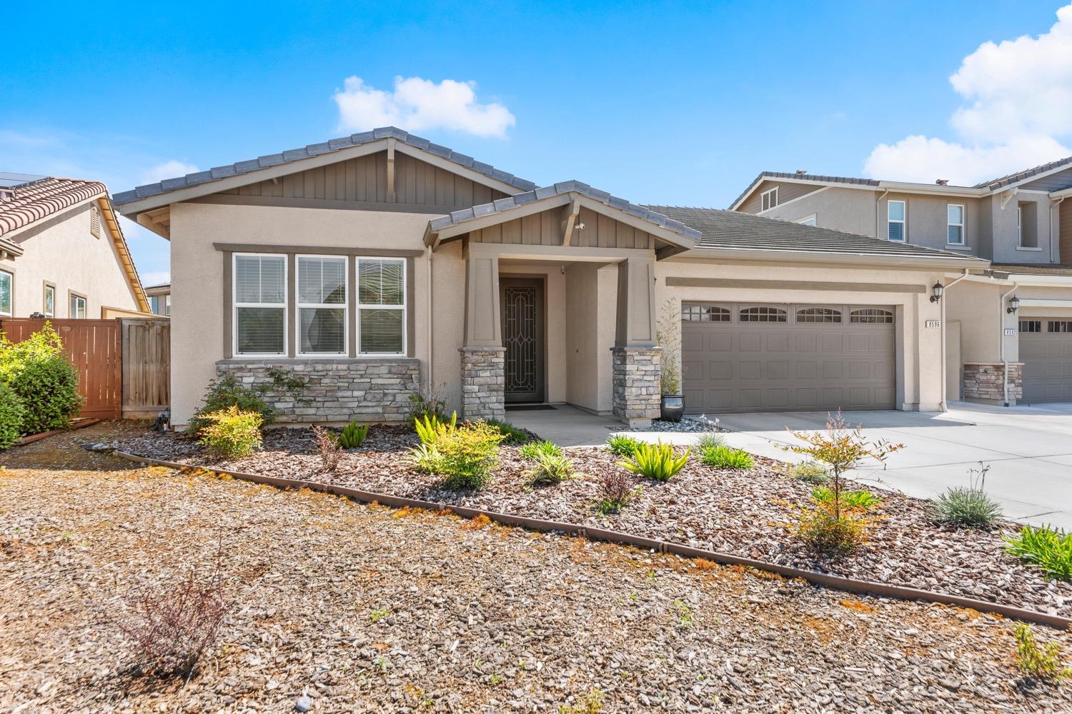 Detail Gallery Image 1 of 1 For 8596 Camilla Ct, Elk Grove,  CA 95757 - 3 Beds | 3 Baths