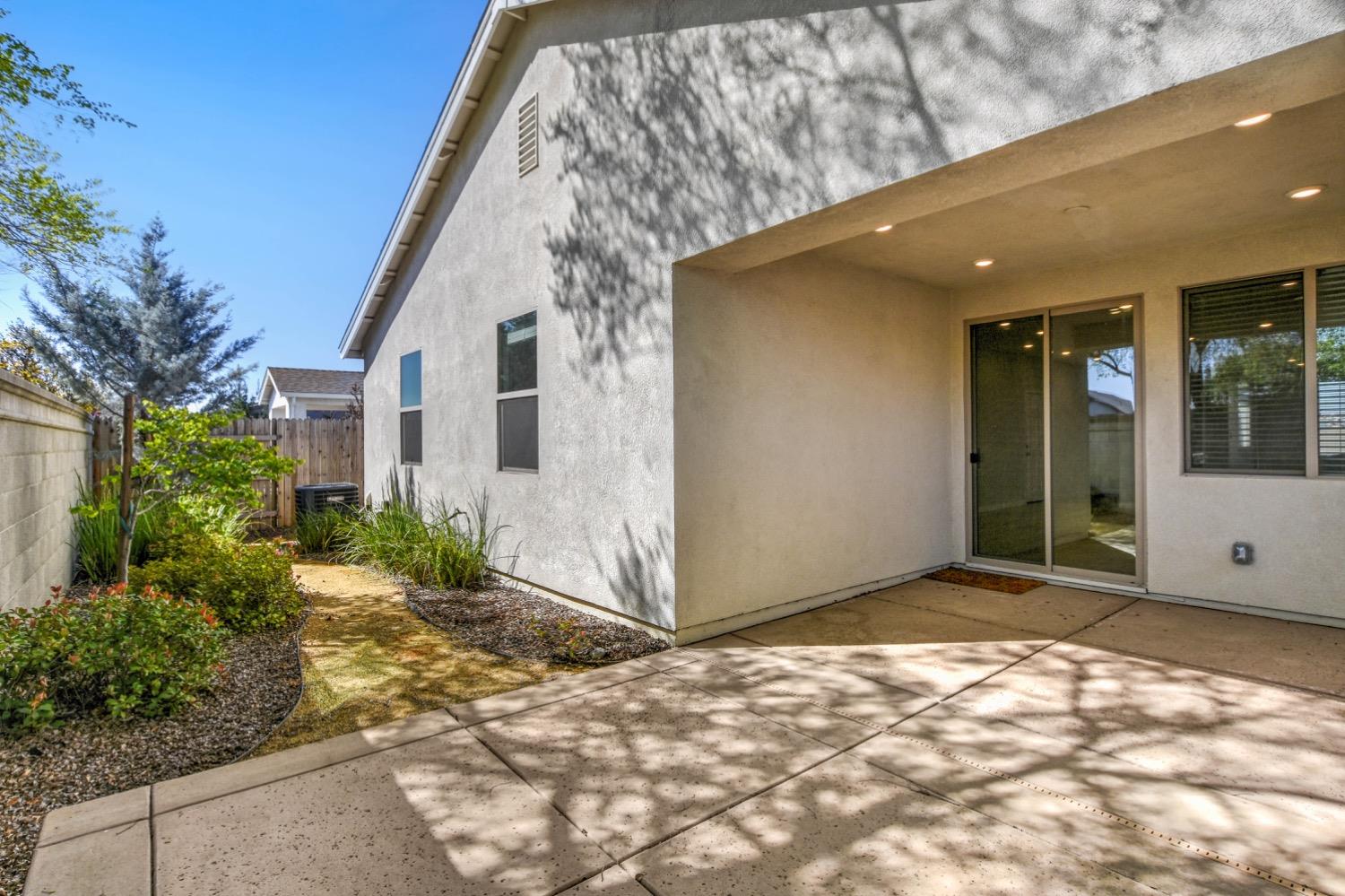 Detail Gallery Image 21 of 34 For 5641 Cobbler Ln, Linda,  CA 95901 - 3 Beds | 2 Baths