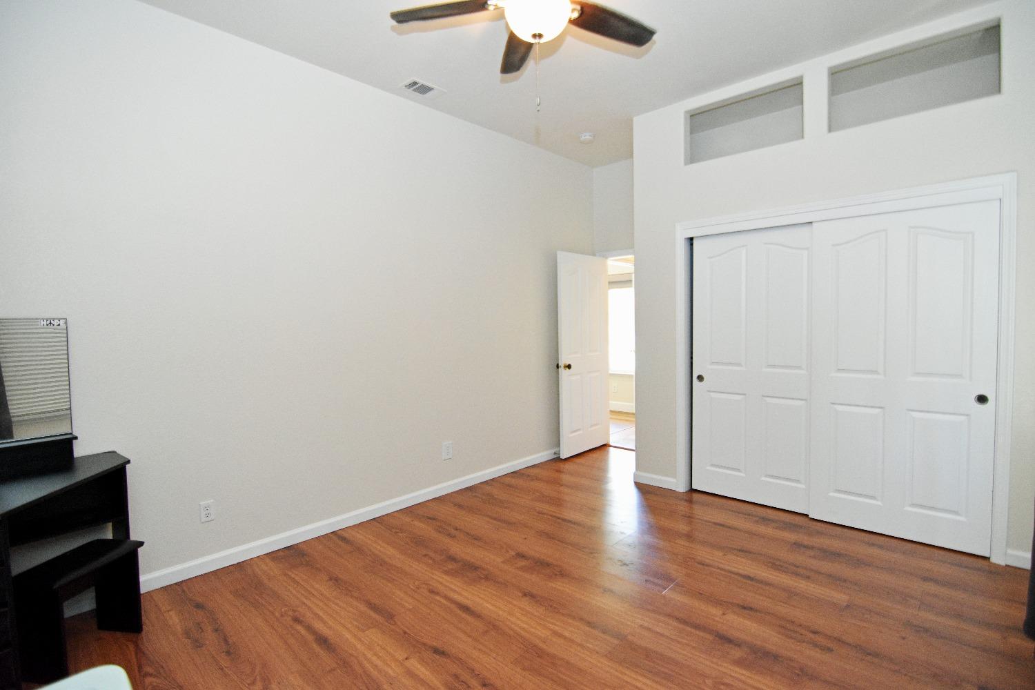 Detail Gallery Image 38 of 62 For 1945 Foxtail Ct, Turlock,  CA 95382 - 4 Beds | 3/1 Baths
