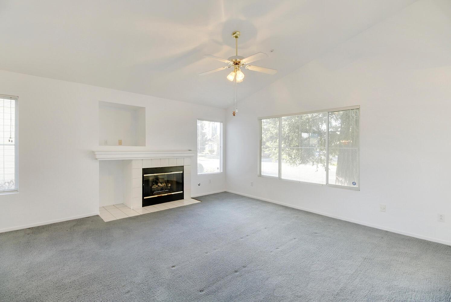 Detail Gallery Image 6 of 40 For 980 Huston Cir, Woodland,  CA 95776 - 3 Beds | 2 Baths