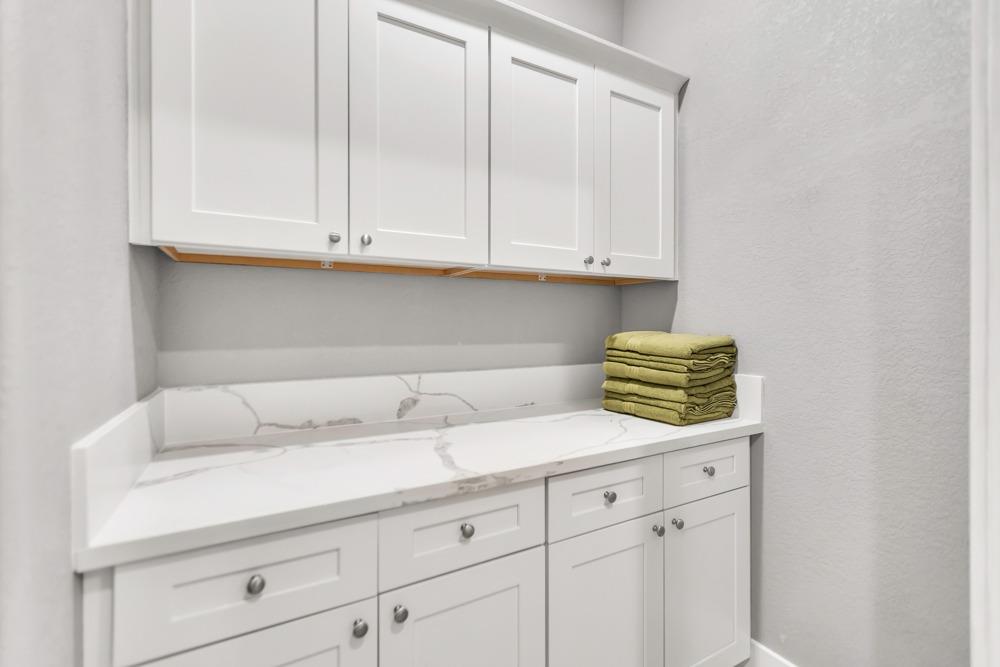 Detail Gallery Image 26 of 74 For 1928 21st St, Sacramento,  CA 95811 - – Beds | – Baths