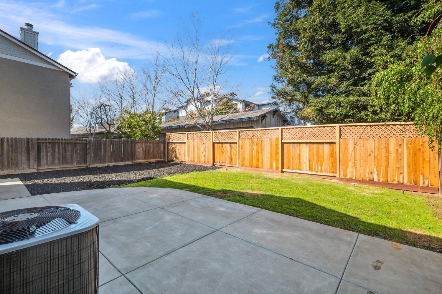 Detail Gallery Image 33 of 43 For 4321 Burr Ct, Tracy,  CA 95377 - 4 Beds | 2/1 Baths