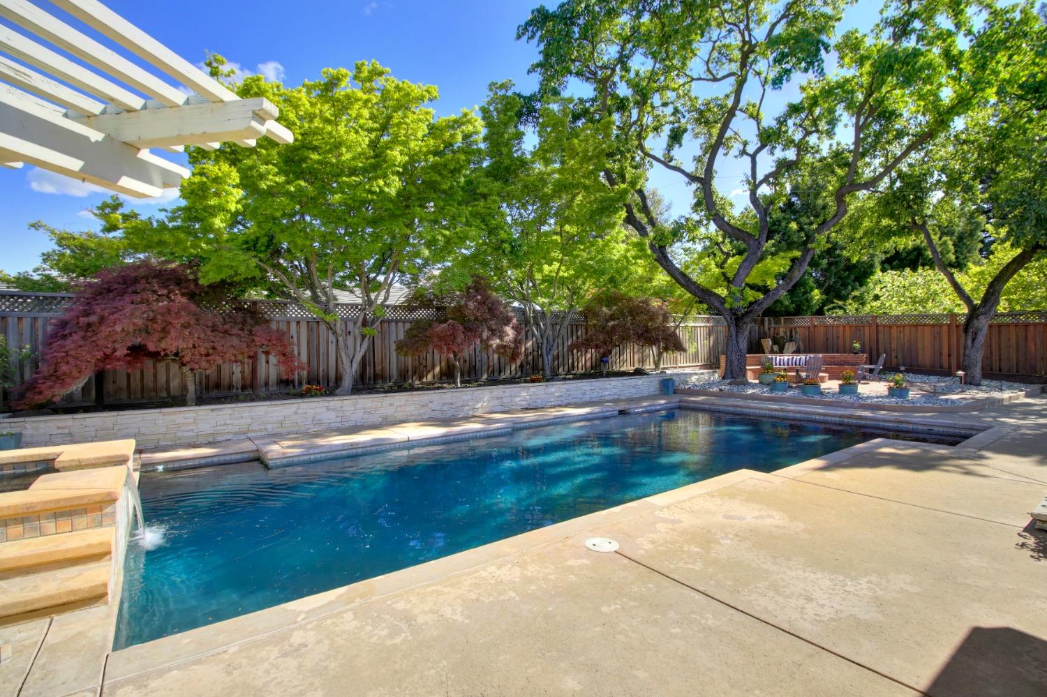 Detail Gallery Image 50 of 61 For 3950 American River Dr, Sacramento,  CA 95864 - 5 Beds | 3 Baths