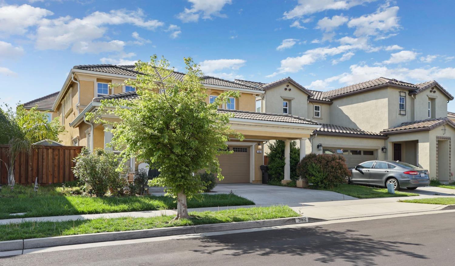 Detail Gallery Image 1 of 42 For 362 Craftsman Dr, Lathrop,  CA 95330 - 4 Beds | 2/1 Baths