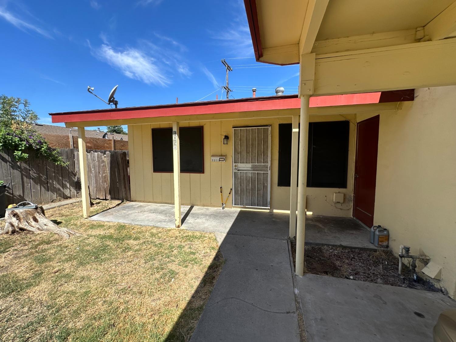 Detail Gallery Image 19 of 28 For 1016 Roselawn Ave, Modesto,  CA 95351 - – Beds | – Baths