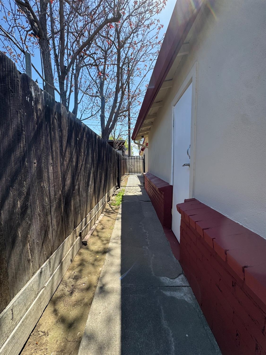 Detail Gallery Image 30 of 35 For 240 E 9th St #9TH,  Tracy,  CA 95376 - 3 Beds | 1 Baths