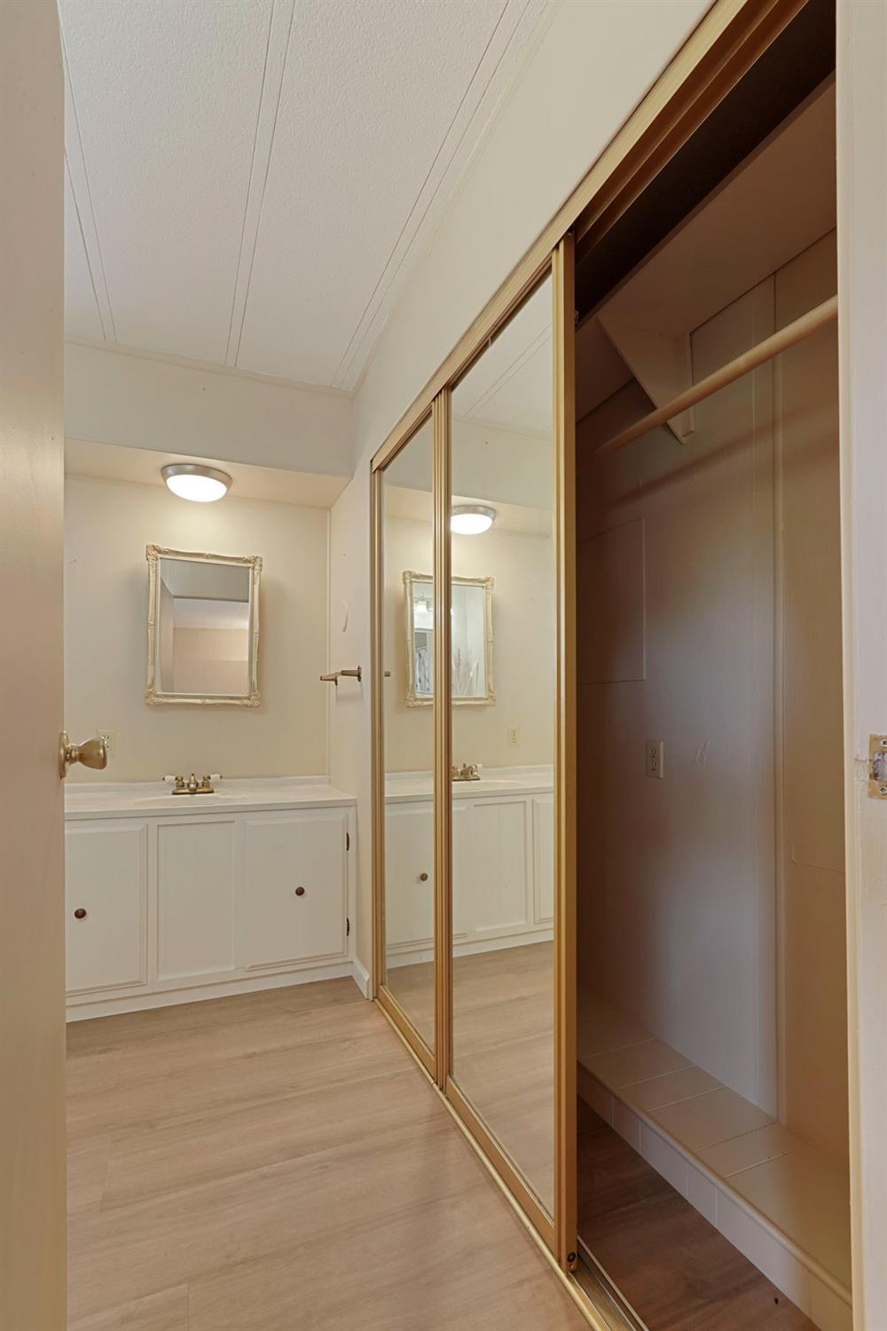 Detail Gallery Image 23 of 44 For 216 San Juan Dr, Lodi,  CA 95240 - 3 Beds | 2 Baths