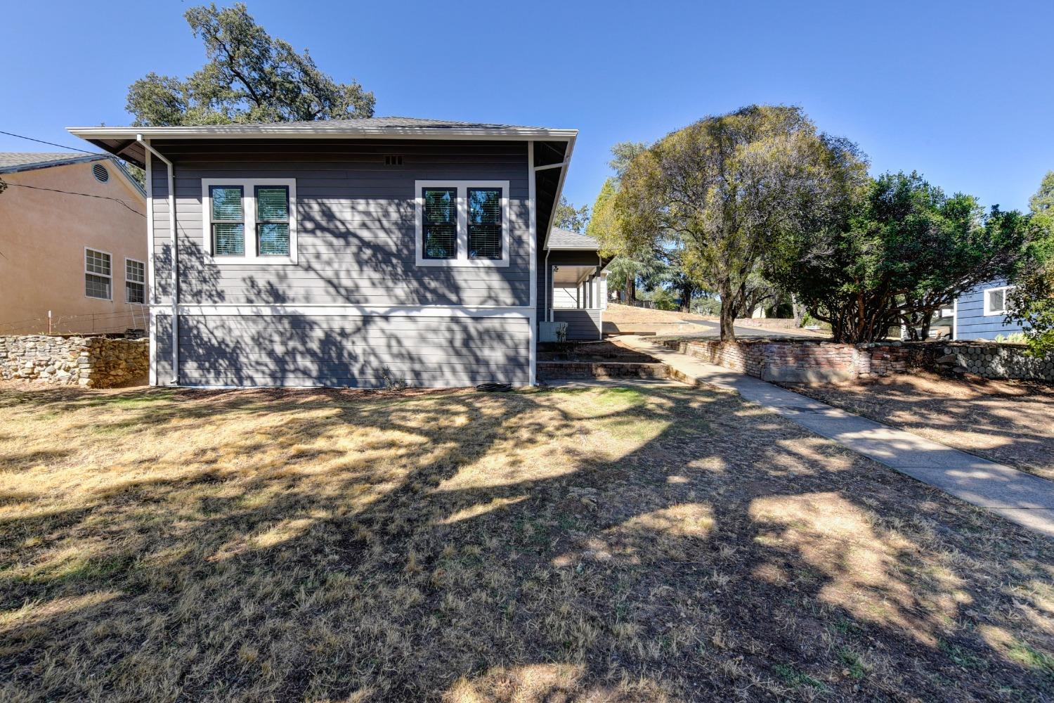 Detail Gallery Image 5 of 70 For 416 Broadway, Jackson,  CA 95642 - 3 Beds | 2 Baths