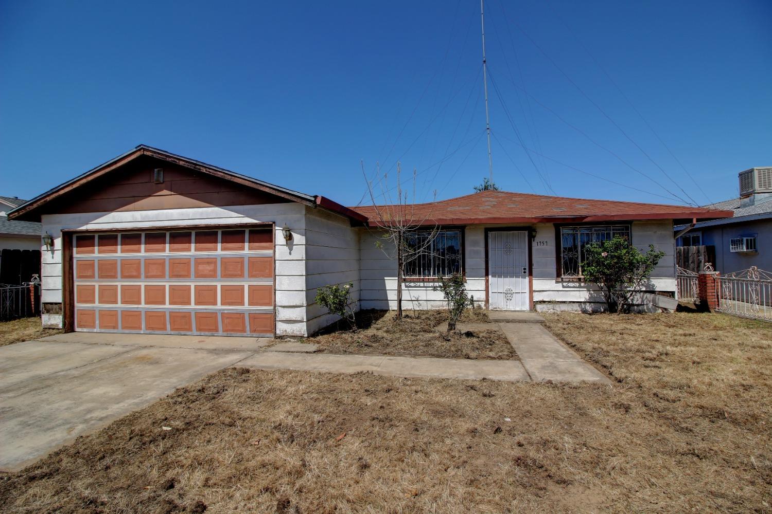 Hickory Avenue, Livingston, California image 6