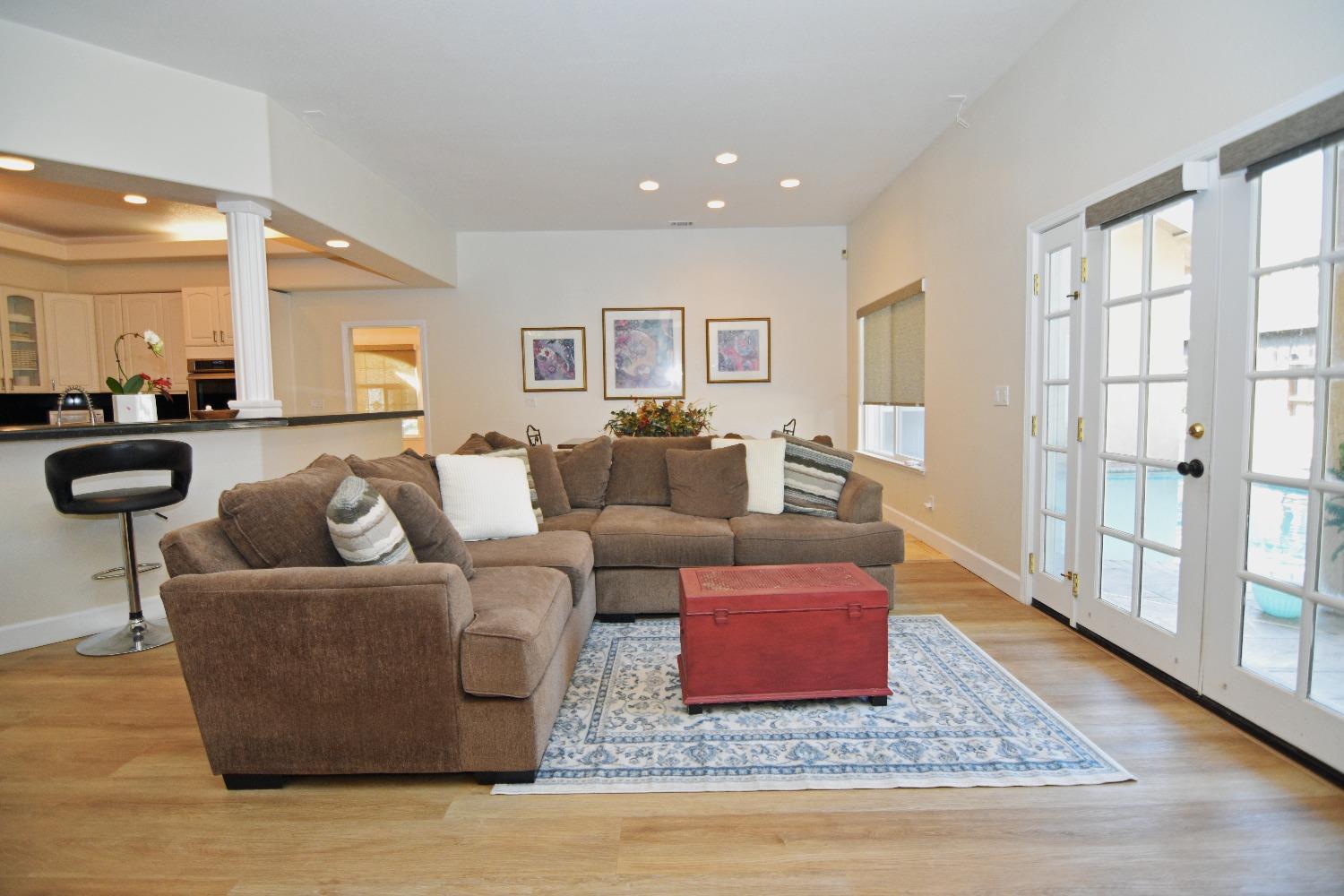 Detail Gallery Image 25 of 62 For 1945 Foxtail Ct, Turlock,  CA 95382 - 4 Beds | 3/1 Baths