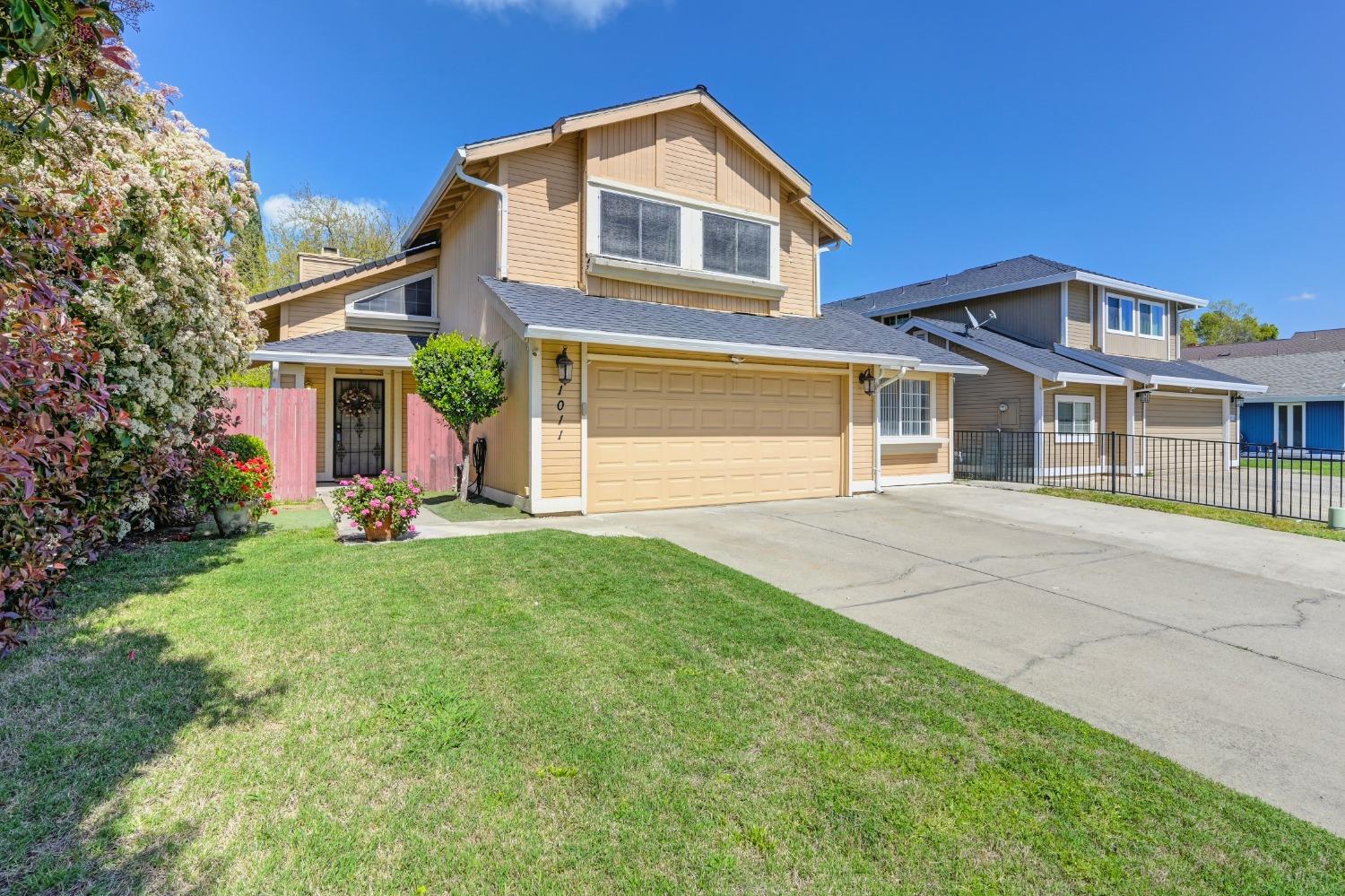 Fallon Woods Way, Rio Linda, California image 3